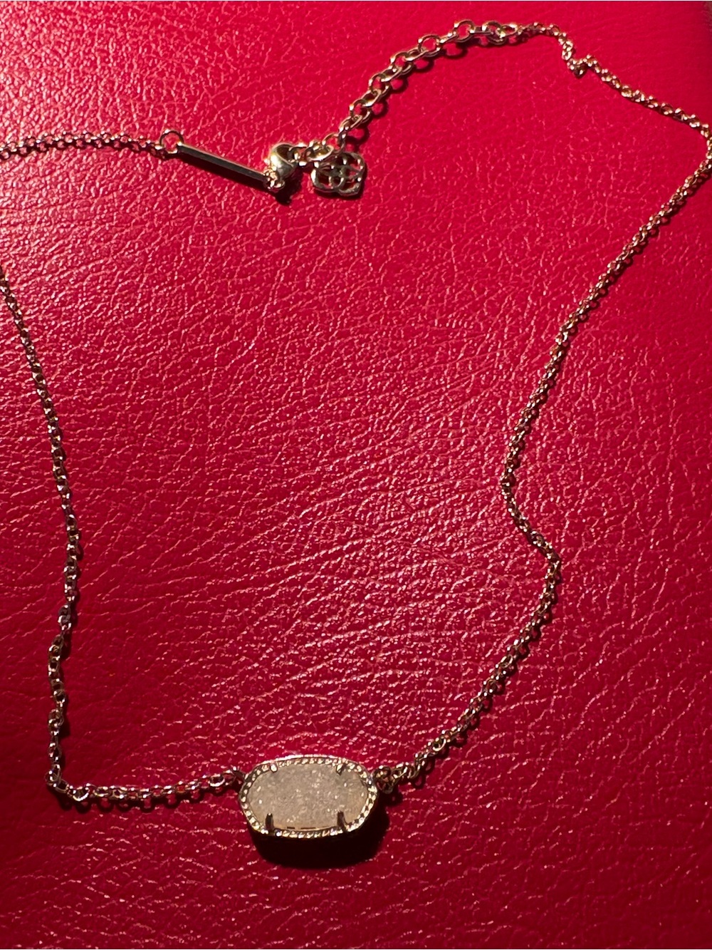 Kendra Scott Elisa druzy pendant necklace worn less than 5 times